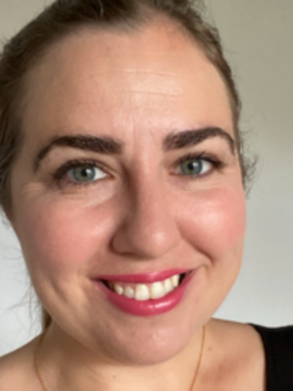 Alecia-Jane Twigger