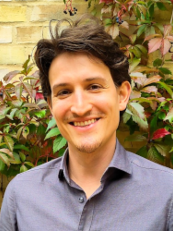  Sebastian Krauss